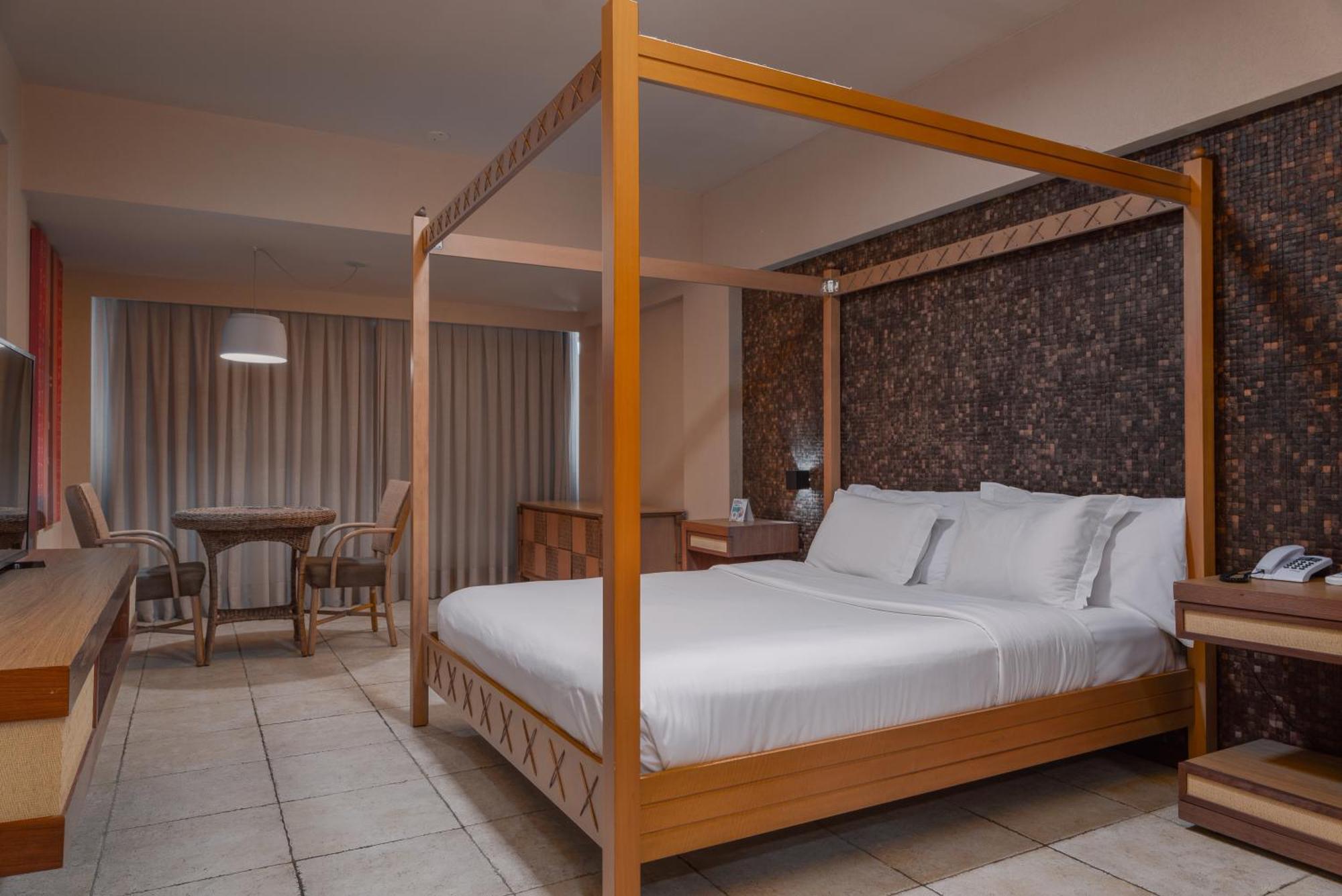 Ritz Lagoa Da Anta Hotel & Spa Maceió Zewnętrze zdjęcie A room at the hotel